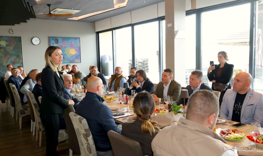 Fotografija uz vijest: Andrijana Mesarović posetila Smederevsku Palanku: Razgovor o budućnosti i razvoju lokalne zajednice
