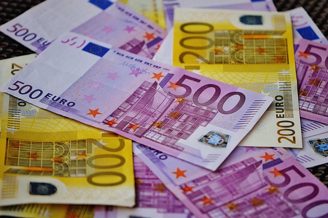 Fotografija uz vijest: Evrozona menja izgled evra: ECB ukida novčanicu od 500 evra