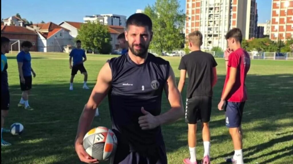 Fotografija uz vijest: Igor Vicentijević ponovo u Jasenici: Veliki povratak na Gradski stadion