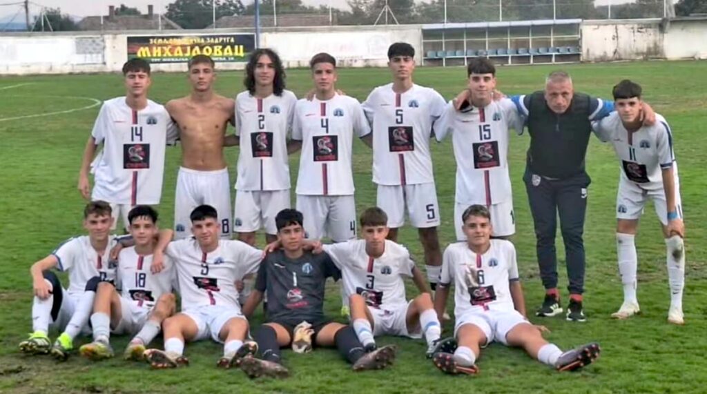 Fotografija uz vijest: Kadeti Jasenice do pobede u Mihajlovcu rezultatom 4:2
