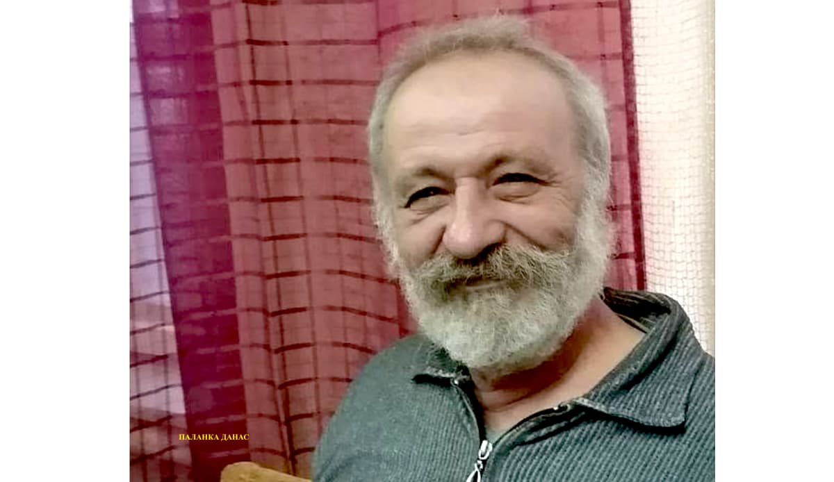 Fotografija uz vijest: Miloš Stojković osvojio nagradu za najbolji aforizam na međunarodnom festivalu u Velesu