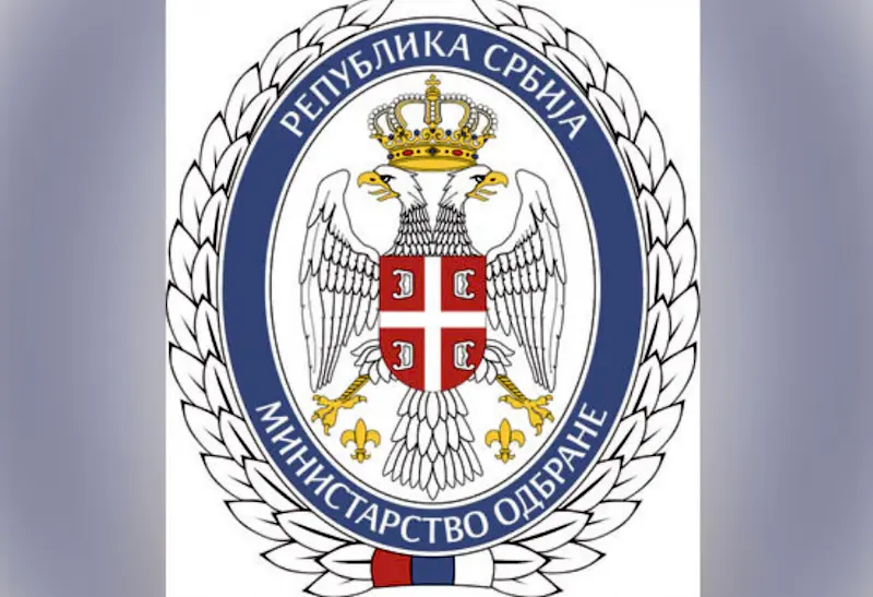 Fotografija uz vijest: Ministarstvo odbrane o snimku jutjubera sa Batajničkog aerodroma: "Medijski spin o navodnom upadu u bazu"