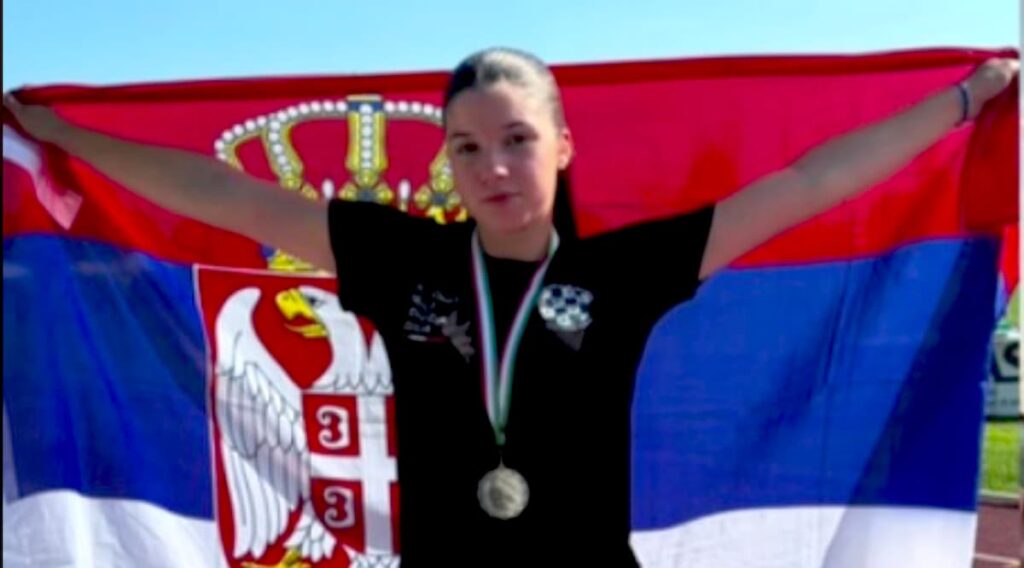 Fotografija uz vijest: Mlada palanačka atletičarka Nađa Fejzulović osvojila drugo mesto u Italiji