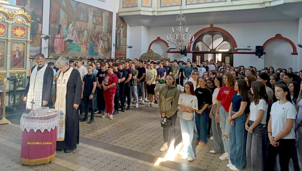 Fotografija uz vijest: Molitva za uspešan početak školske godine u Hramu Preobraženja Gospodnjeg