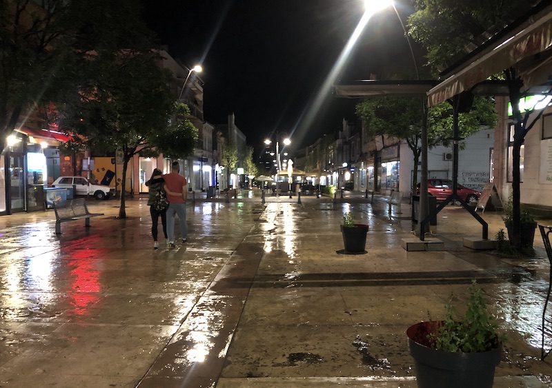 Fotografija uz vijest: Narandžasti meteo-alarm u Srbiji: Stižu pljuskovi, grmljavina, grad i olujni vetar
