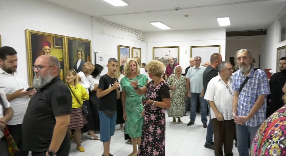 Fotografija uz vijest: „Od ideje do večnosti“: Istorijski arhiv predstavio priču o ikonostasu Preobraženjske crkve