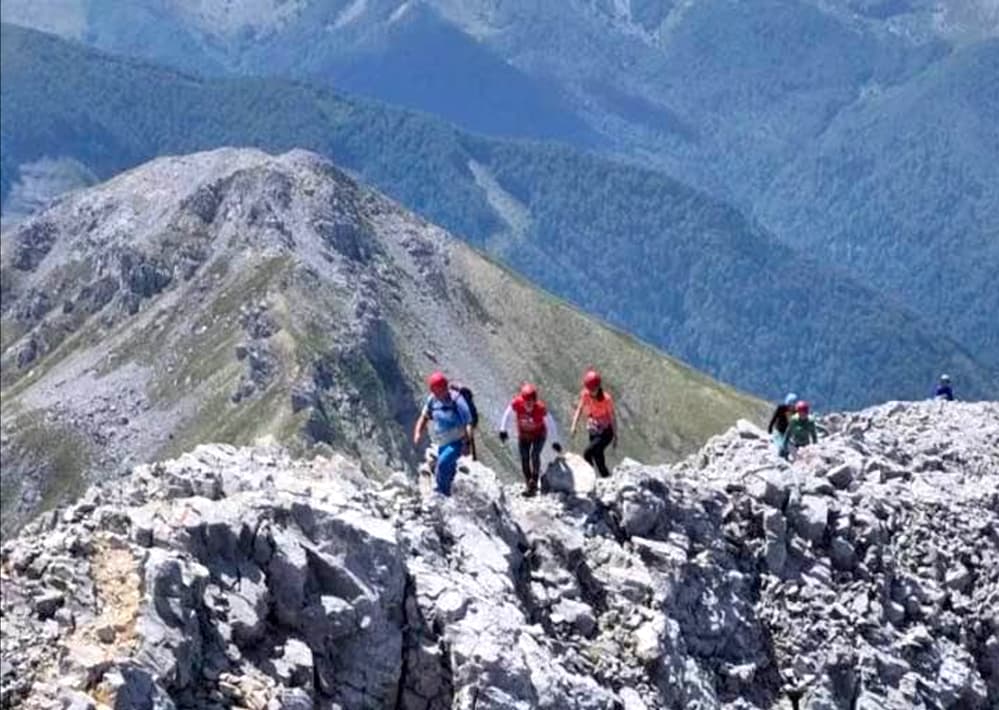 Fotografija uz vijest: Palančki planinari osvojili dva vrha Komova, pripremaju se za Triglav