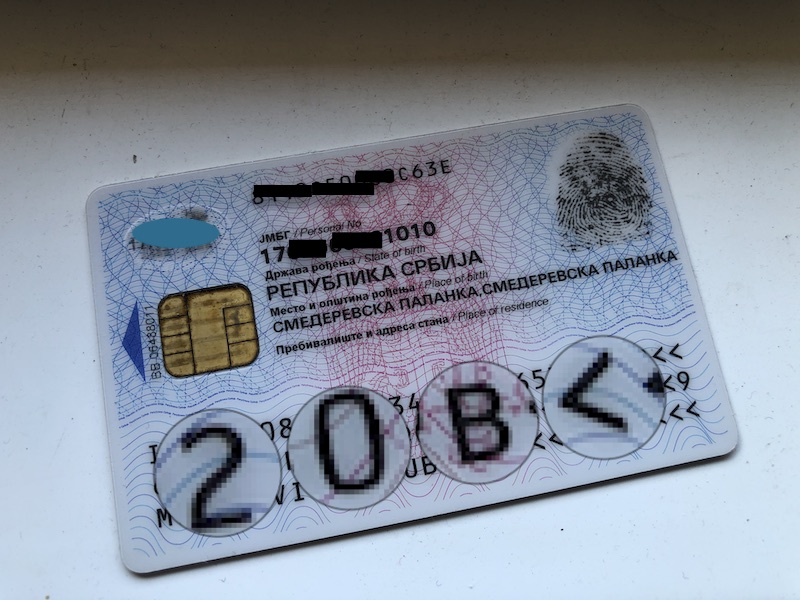 Fotografija uz vijest: Počinje izdavanje novih biometrijskih ličnih karata u Srbiji: Evo kome su namenjene i koliko koštaju