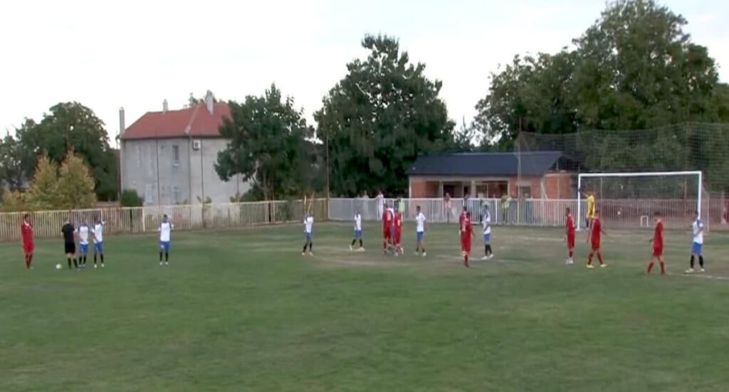 Fotografija uz vijest: Podunavska liga: Budućnost nastavlja pobednički niz, Šumadija slavila u Azanji