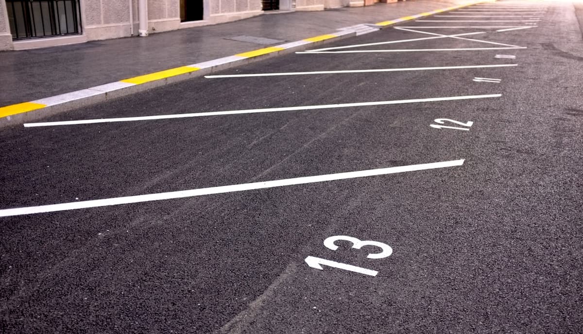 Fotografija uz vijest: Privatni parking kao unosan biznis: Mala ulaganja, brz obrt novca