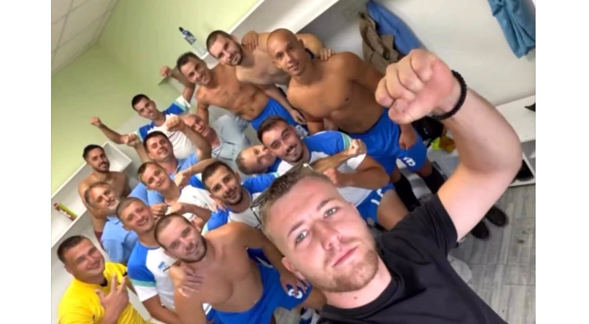 Fotografija uz vijest: Šumadija ubedljiva protiv Ralje, Pobeda slavila u Selevcu, Ratarci do prve pobede