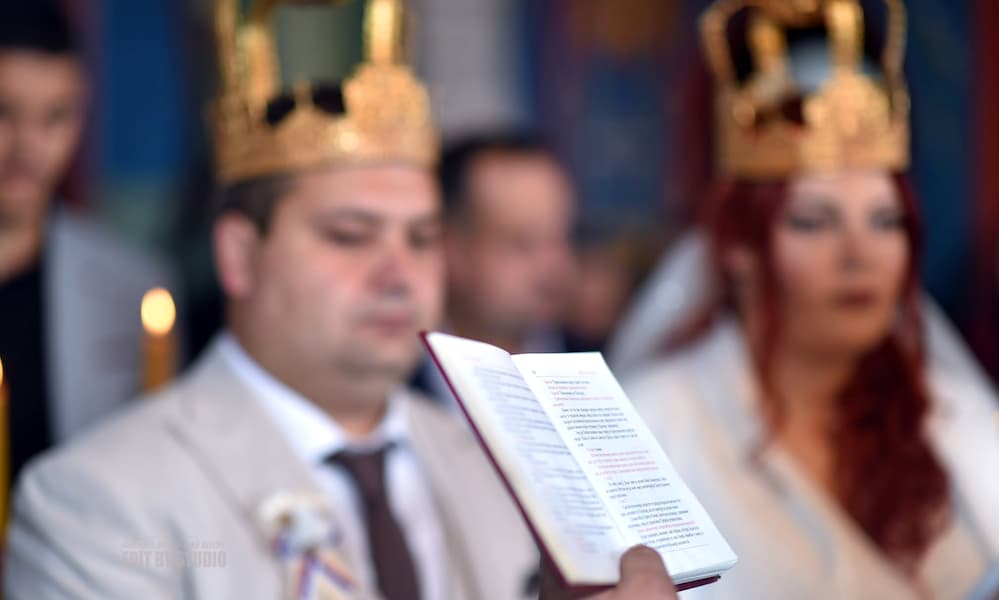 Fotografija uz vijest: Sveštenik razrešio nedoumicu: Da li se mladenci mogu venčati u crkvi tokom Petrovskog posta?