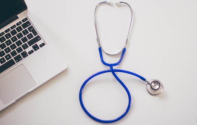 Fotografija uz vijest: Telemedicina stiže u Srbiju: Pregledi na daljinu olakšavaju pristup lekarima