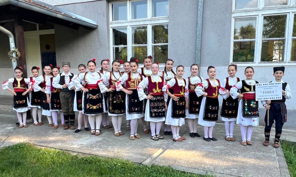 Fotografija uz vijest: Trnovče u znaku tradicije: Održana 17. Smotra folklora „Dani Svete Trojice“
