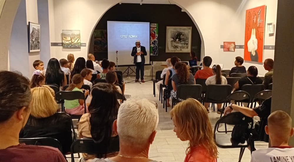 Fotografija uz vijest: U Smederevskoj Palanci održano "Kulturno veče Roma: Od reči do ekrana"