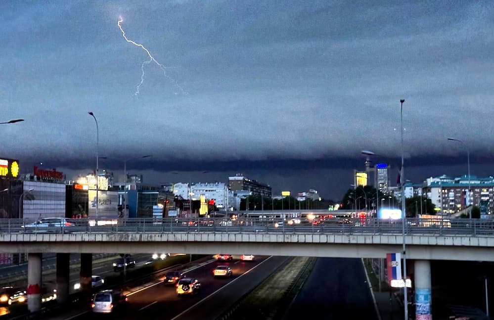 Fotografija uz vijest: Upozorenje RHMZ: Stiže nevreme sa pljuskovima, grmljavinom i gradom