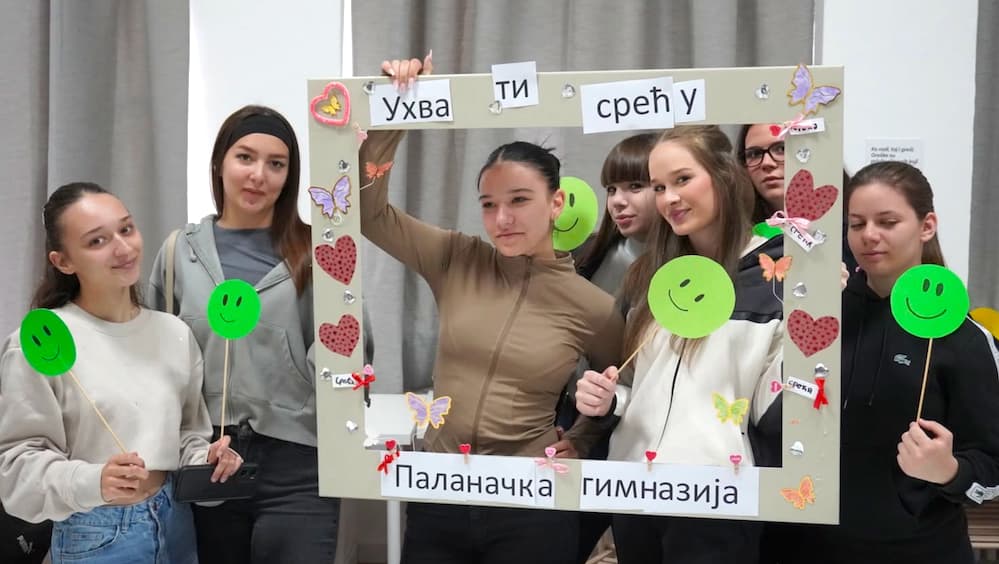 Fotografija uz vijest: Završena ovogodišnja aktivnost na projektu „Uhvati sreću“ u Gimnaziji Palanka