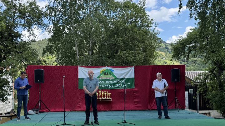 Fotografija uz vijest: Jubilarni 20. Seoski višeboj u Jablanici: Očuvanje tradicije i starih veština