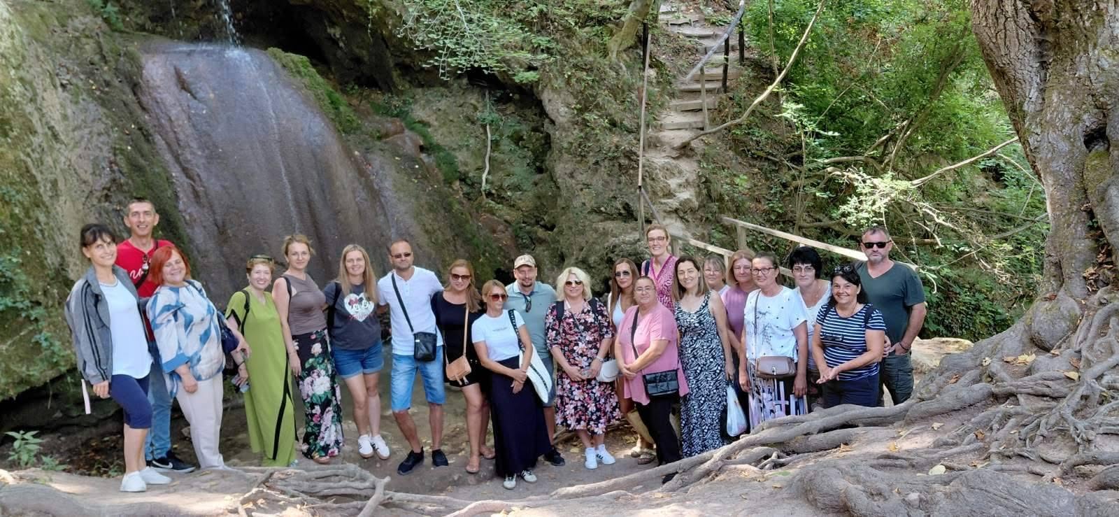 Fotografija uz vijest: Kolektiv OŠ „Milija Rakić“ posetio Sokobanju