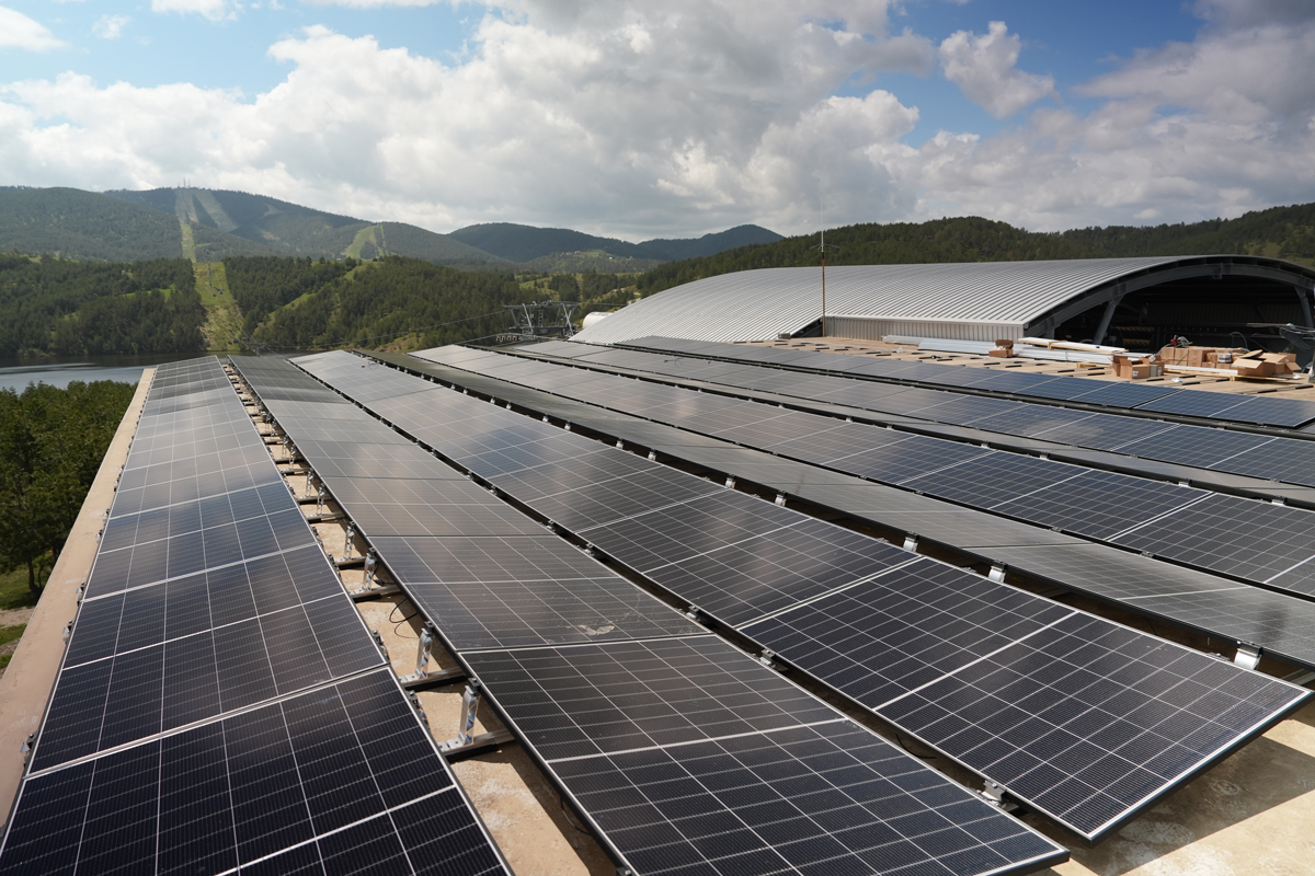 Fotografija uz vijest: Na Zlatiboru puštena u rad solarna elektrana na Gold gondoli