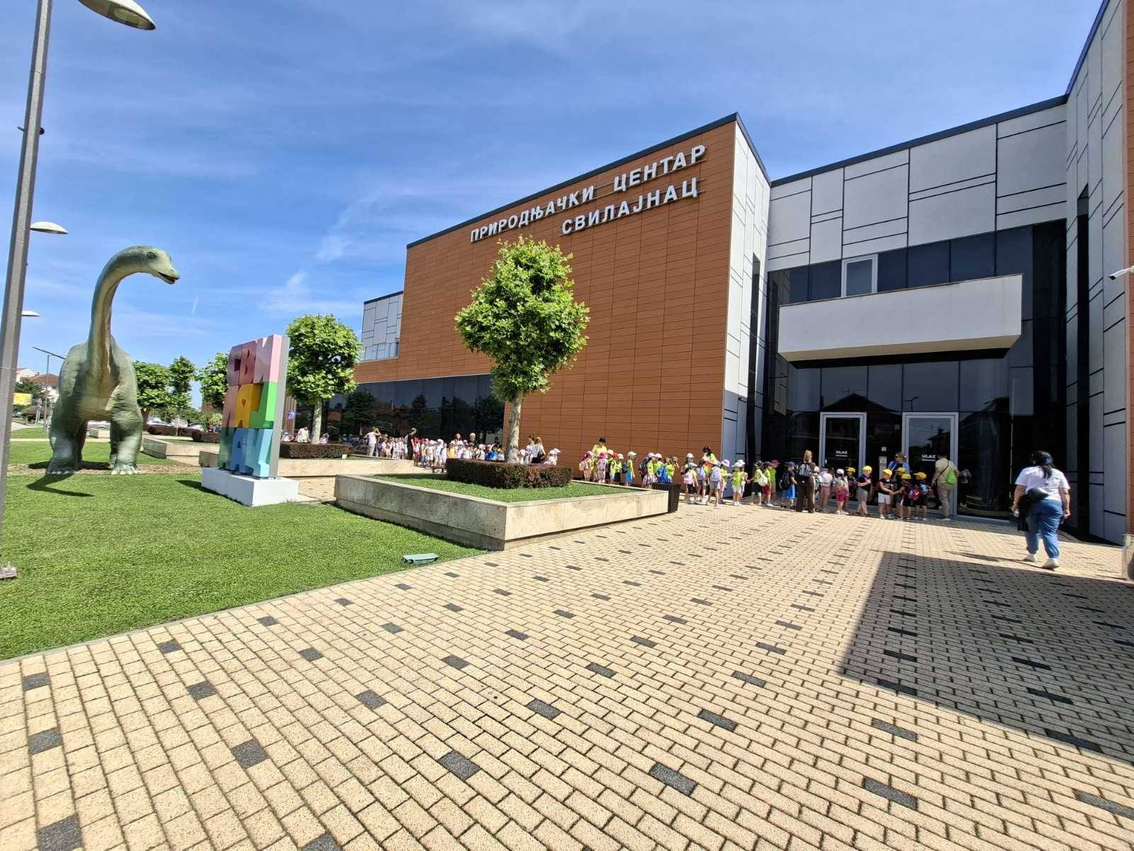 Fotografija uz vijest: Predškolci iz PU „Čika Jova Zmaj“ na edukativnom izletu u Jagodini i Svilajncu