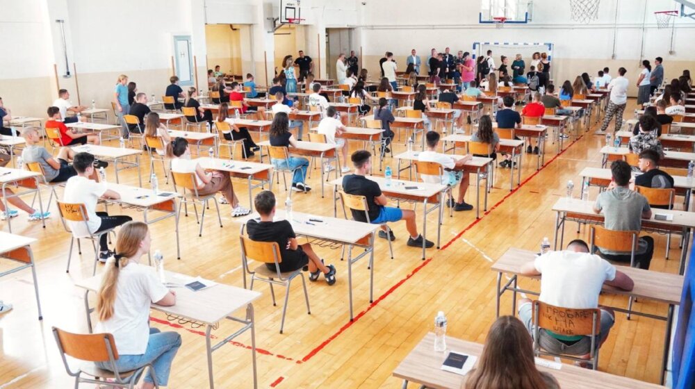 Fotografija uz vijest: Završen završni ispit za osmake: Poznati datumi objavljivanja rezultata i upisa