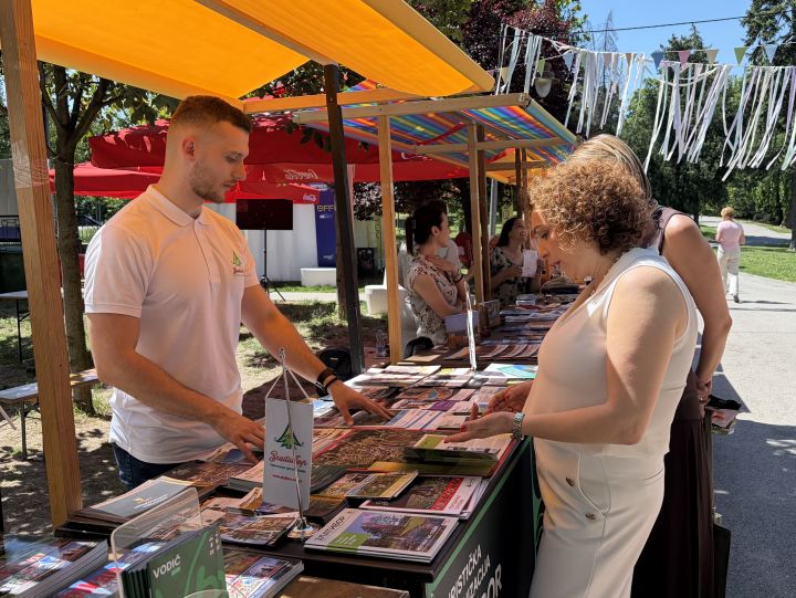 Fotografija uz vijest: Zlatibor promovisao letnju ponudu na manifestaciji „Doživi leto u Srbiji”